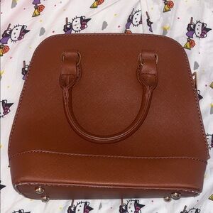 Elegant Brown Handbag